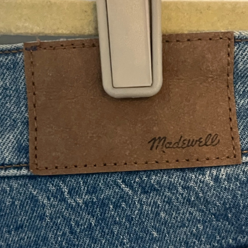 Madewell Curvy Perfect Vintage Wide Leg Jean- 27 - Picture 3 of 5